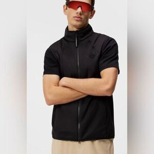 NWT J. Lindeberg Men’s Black Santino Full Zip Vest Mid Layer Golf - Size M